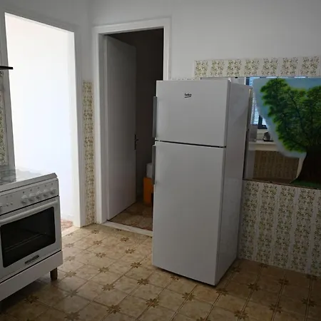 Case de vacanță Two Lemons & Two Balcony Apartments *